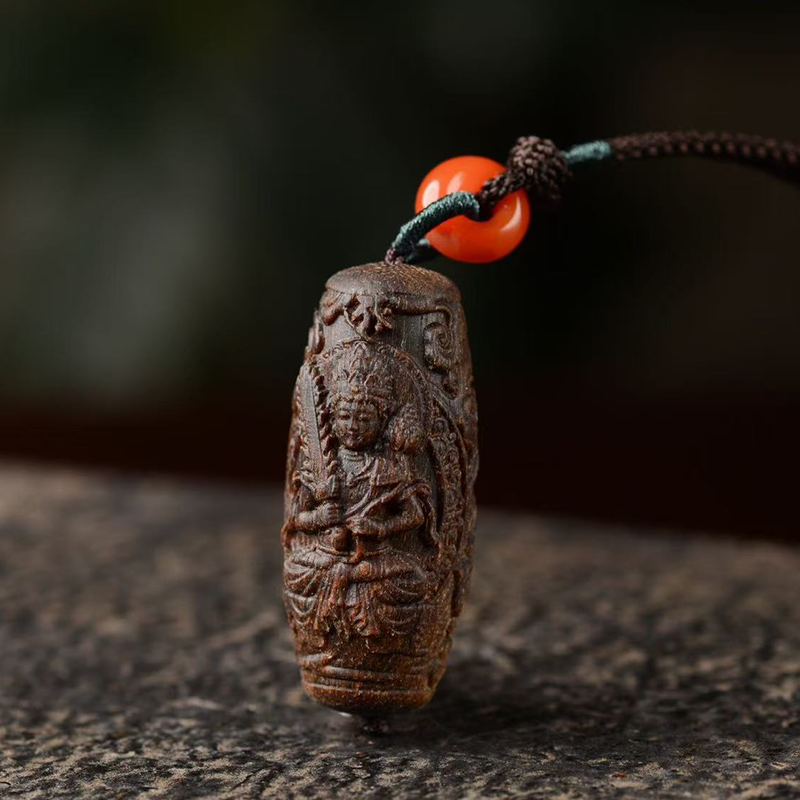 Huangqi Sinking Agarwood Dzi Bead – Space Treasury | Lustrous Aroma & Artisan Collectible