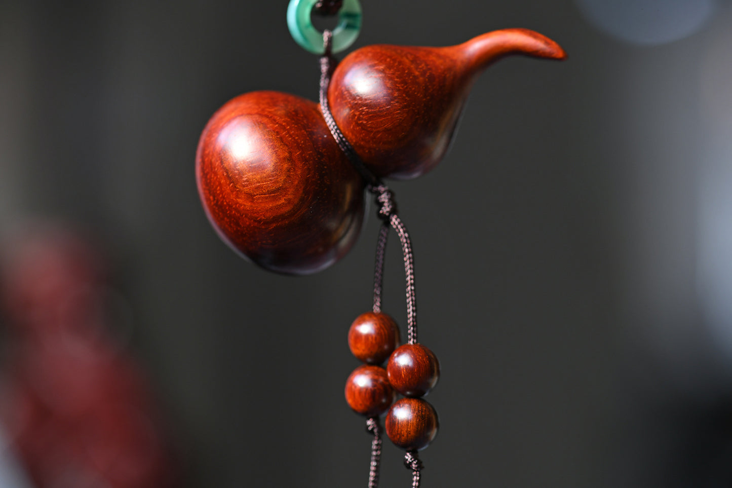 Indian Small-Leaf Red Sandalwood "Gourd Fulu" Handheld Piece – Wholesale Red Sandalwood Wood Crafts