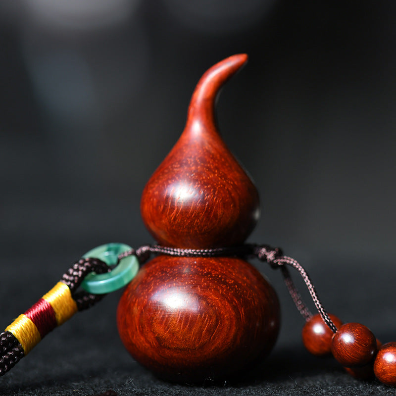 Indian Small-Leaf Red Sandalwood "Gourd Fulu" Handheld Piece – Wholesale Red Sandalwood Wood Crafts