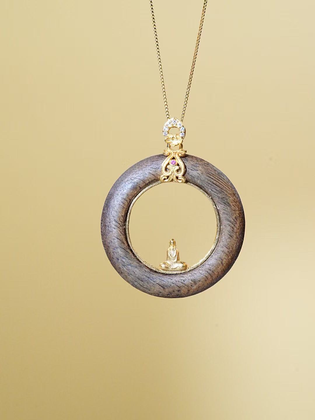 Brunei High-Oil Black Agarwood Ring Pendant · 925 Gold-Plated Bail