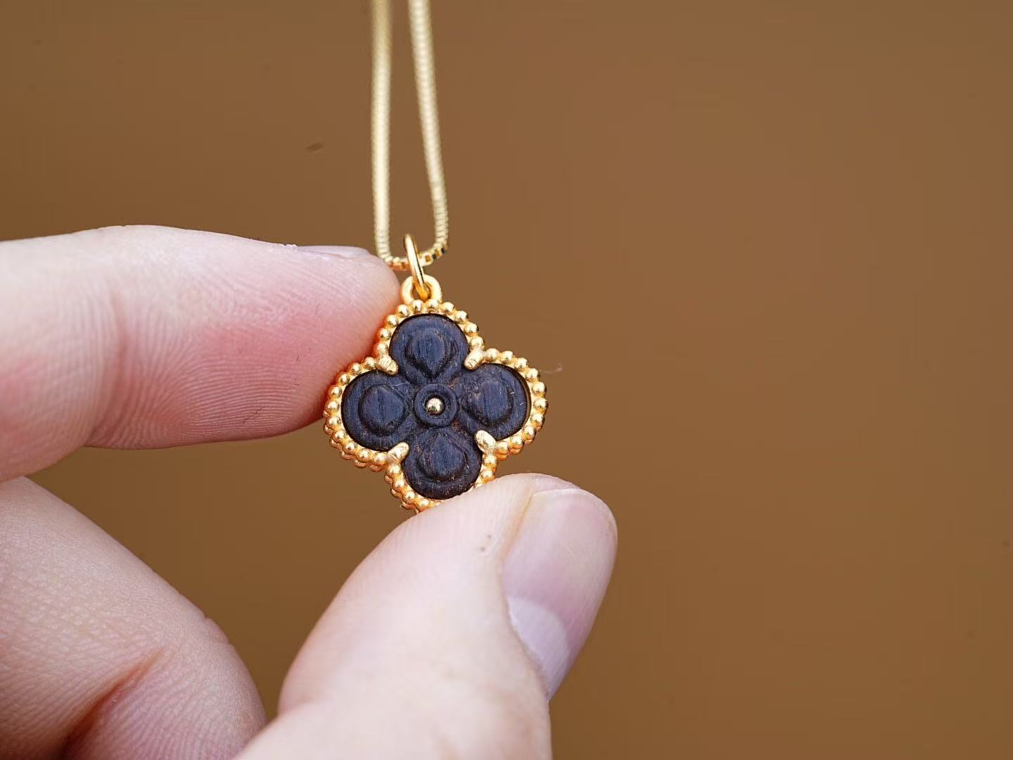 925 Gold-Plated Silver Four-Leaf Clover Necklace – Dalagan Old Material, Deeply Fragrant, Sweet Floral Aroma