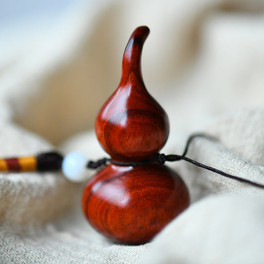 Indian Small-Leaf Red Sandalwood "Gourd Fulu" Handheld Piece – Wholesale Red Sandalwood Wood Crafts