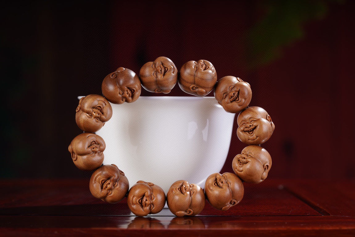 Indian Laoshan Sandalwood Laughing Maitreya Buddha Bracelet – Carved Buddhist Beads & Art Pieces